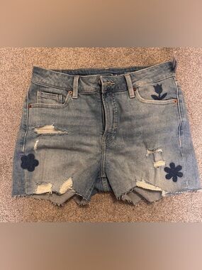 Old Navy Light Wash Denim Jean Shorts with Navy Floral Patches